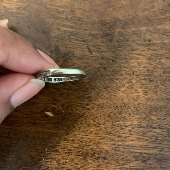 10k White Gold Diamond Band
